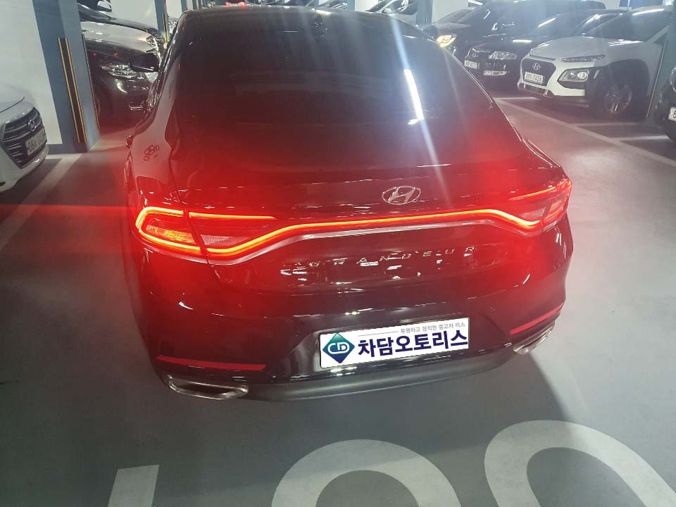2wf6sk39sdq9.jpg
