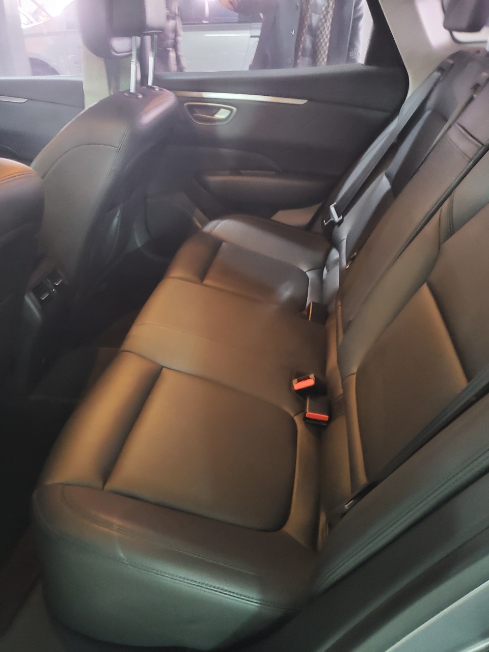 5s14lyyzo8lm.jpg
