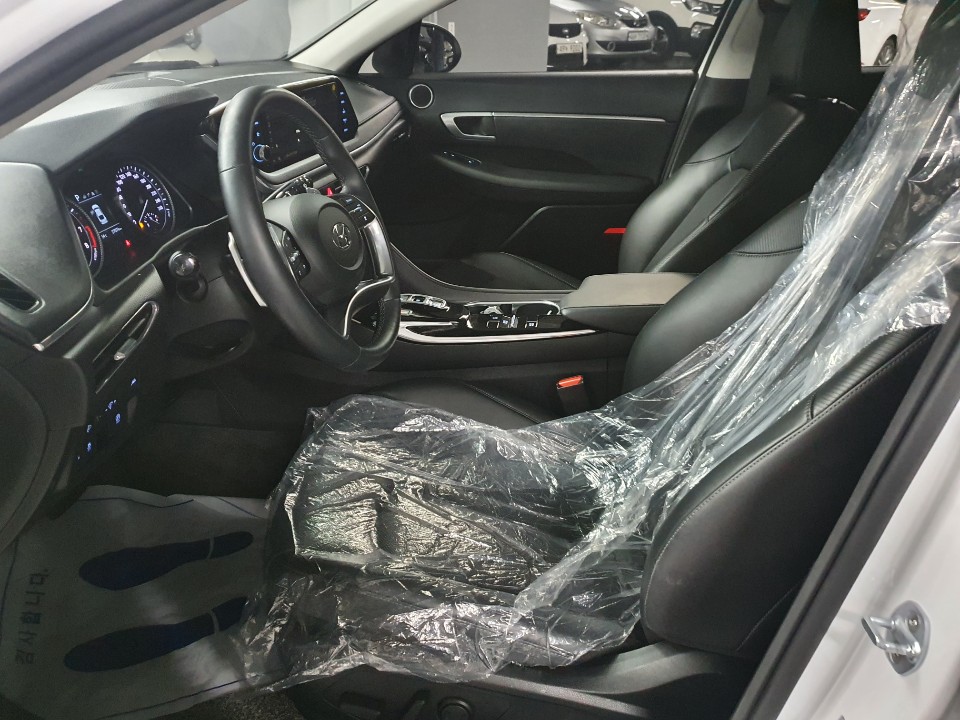 6ir4zr40nhv9.jpg