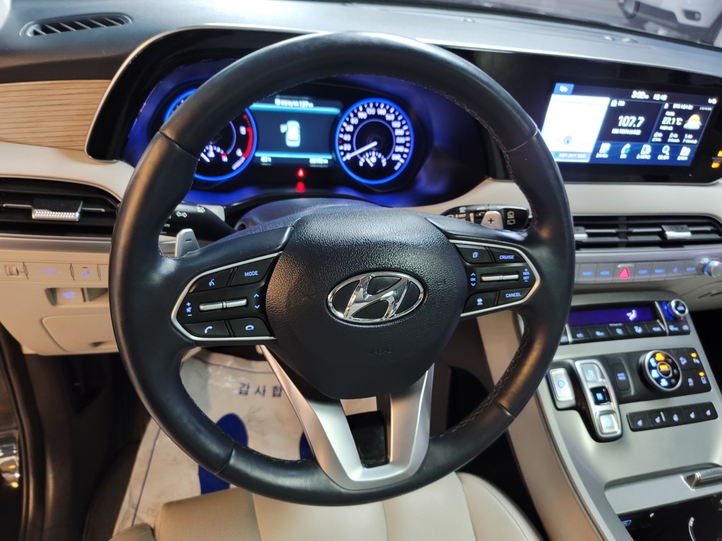 109wa5jqu9.jpg