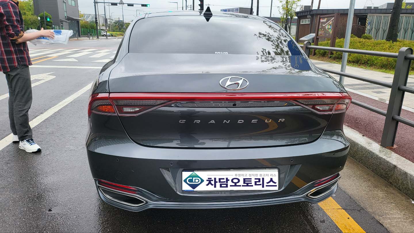 2o3502bd2wb2.jpg